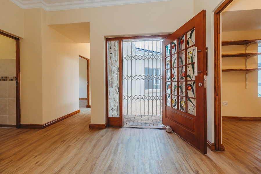 2 Bedroom Property for Sale in Groenkloof Retirement Village Western Cape